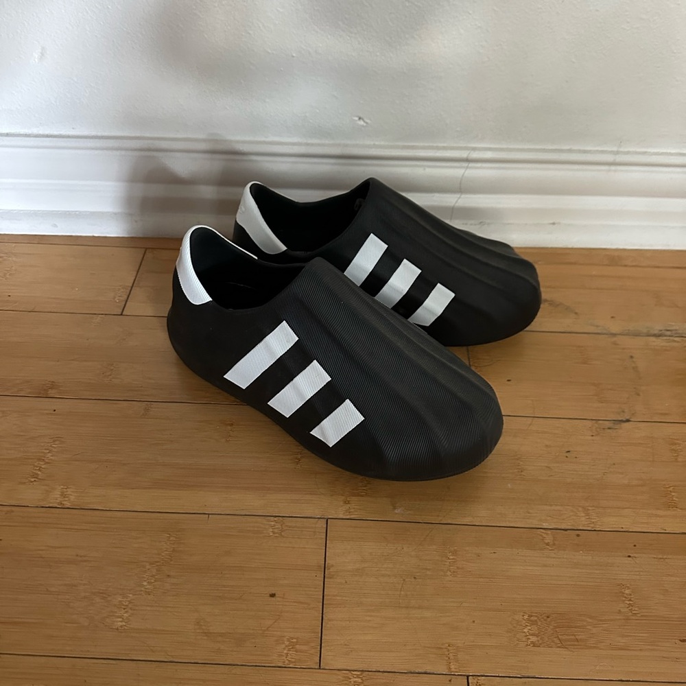 Adidas Adiform